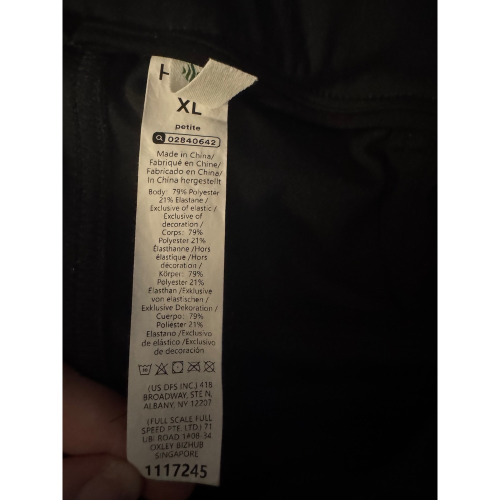 Halara High Waisted Pleated Tapered Dress Pants Black Petite XL 1117245 - Picture 3 of 6